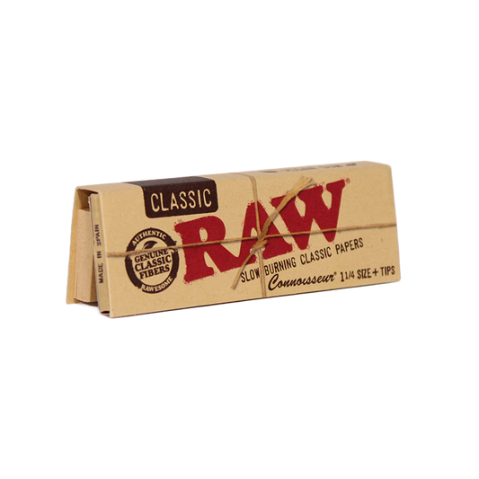 Raw Classic Connoisseur Rolling Paper with Tips